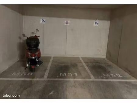 parking moto joliette