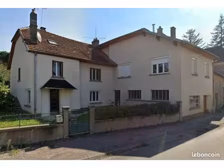 maison de village 10 pièces 200 m²