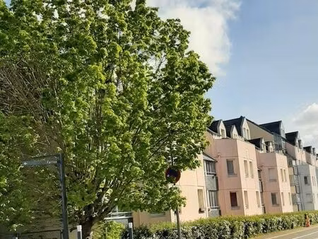 garage-box fermé 15m2 angers