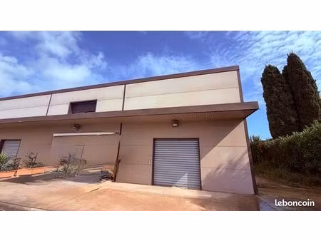 entrepôt  local commercial