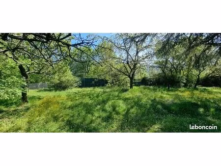 terrain 830 m² les ponts-de-cé
