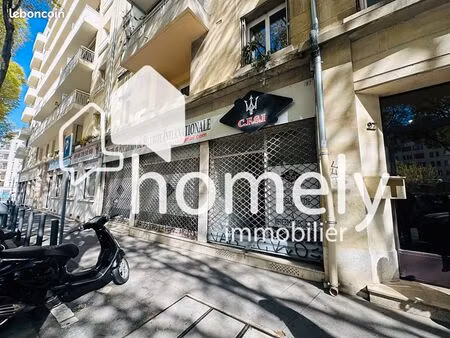 local commercial 80 m² marseille