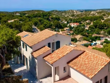 villa atypique sur la côte bleue