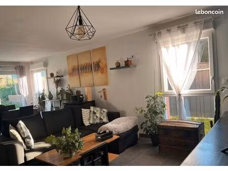 maison récente 4 pièces 90 m² avec terrain – plein sud – calme – échalas