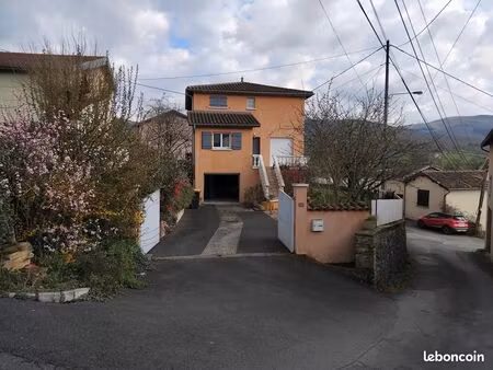 maison individuelle année 2002 hors lotissement