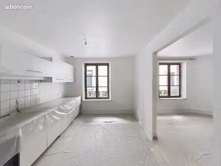 saint-nicolas-de-port – t2 duplex entièrement rénové – entrée privative