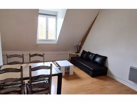 location appartement  37 m² t-2 à montceaux-lès-meaux  650 €