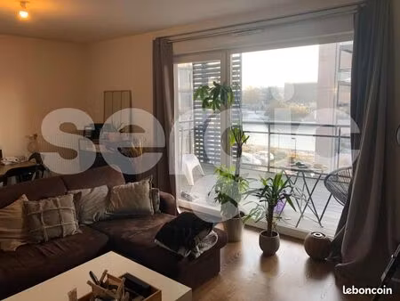 appartement 2 pièces 50 m²