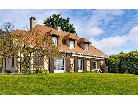 maison abrest 188 m² t-6 à vendre  676 000 €