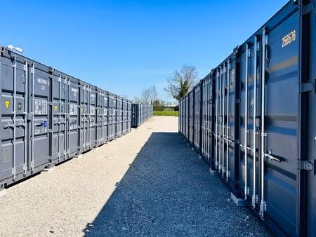 box / garde meuble / stockage