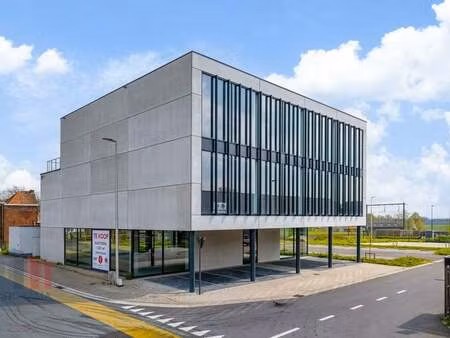 bien professionnel à louer à lendelede € 3.219 (ln5bw) | zimmo