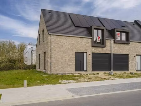 maison à louer à kortrijk € 1.345 (ln5f8) - dewaele - kortrijk | zimmo