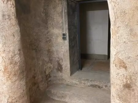 cave à vin – 11m² – voutée pierre – très sèche – paris 6e