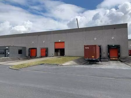 site industriel de 30.000 m² à louer