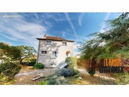 maison de ville 5 pièces 112 m²