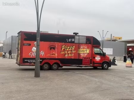 ? recherche emplacement food truck avec électricité – bondy (93)