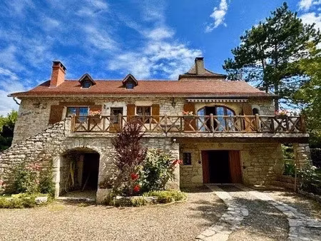 vente maison 5 pièces 92 m² à figeac (46100)  299 500 €
