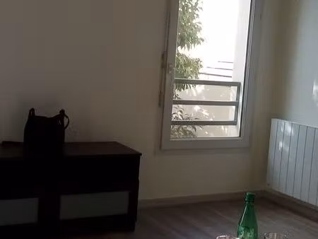 studio meublé 25 m² avec box