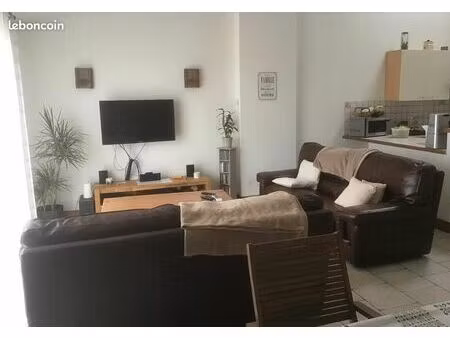 maison de campagne de plain-pied à 20 min du chu  3 chambres