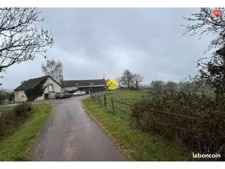 longère 5 pièces 136 m²