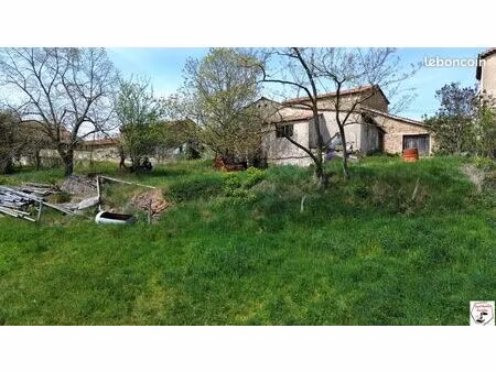 maison 1 pièce 120 m²