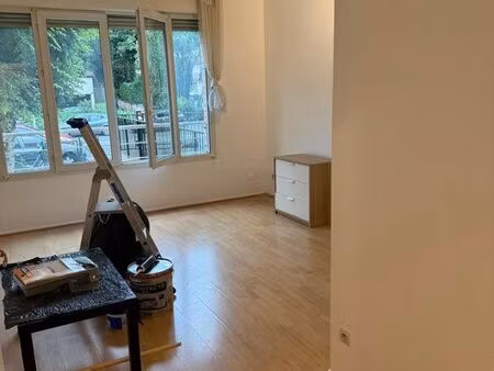 studio de 28m2 - chaville limite sèvres - proche gares