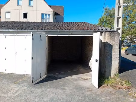 box fermé de 15m2