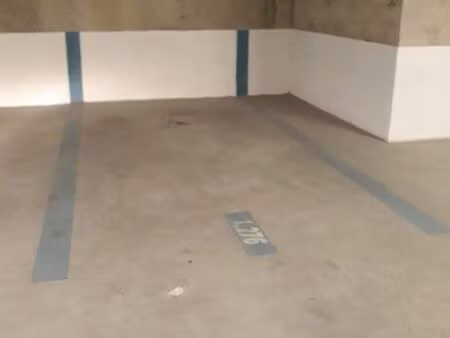 parking/box massy