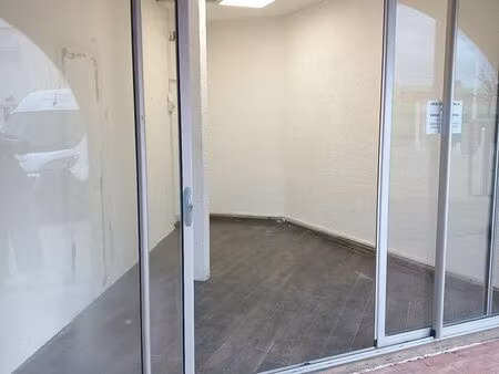 local commercial à louer