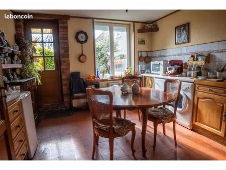 maison . 76m² . 3 pièces