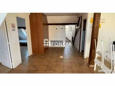 vivez le centre-ville autrement dans un appartement plein de cachet