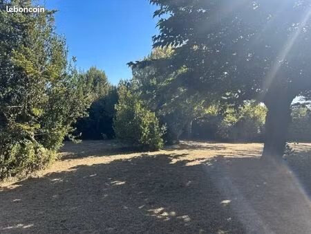 terrain 830 m² mas saintes puelles