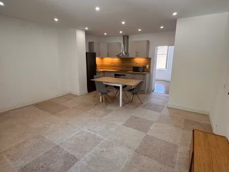 location magnifique t4