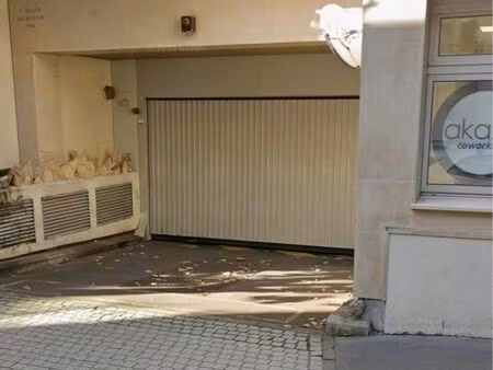 location place de parking vincennes st mandé