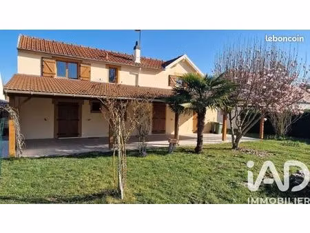 propriété 5 pièces 120 m²