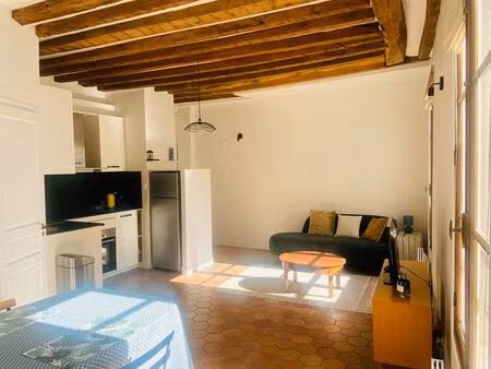 rue jussieu 75005 paris