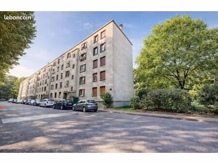 appartement 4 pièces rénové – idéal famille ou investisseur  proche écoles  tramway