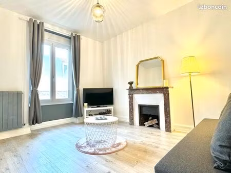 appartement entièrement rénové au calme avec terrain