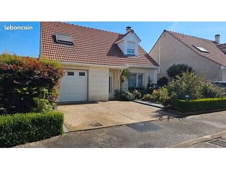 charmante maison - 5 pièces - lisses 91090