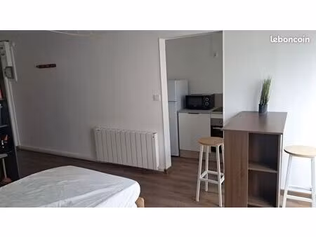 studio 1 pièce 26 m²