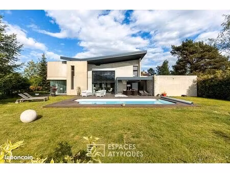 maison 6 pièces 160 m²
