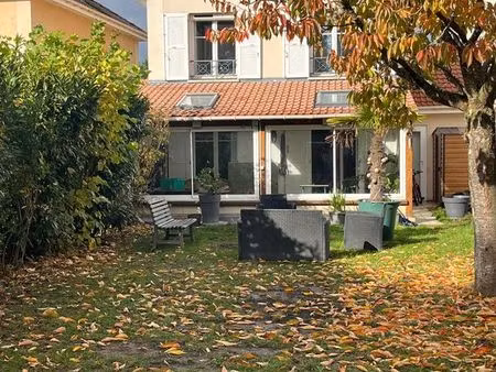 maison quartier du golf