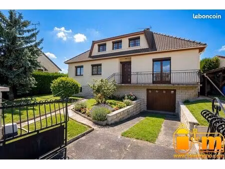 pavillon 7 pièces 152 m²