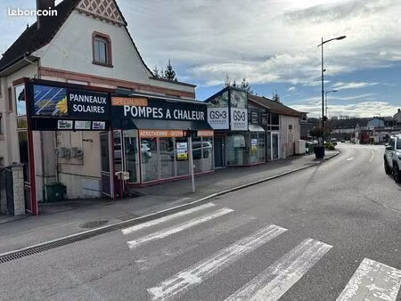 local commercial 161 m²