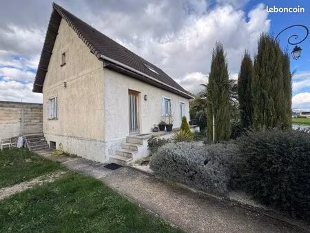 maison 6 pièces 180 m²