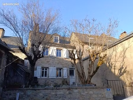 maison individuelle cassuejouls 12210