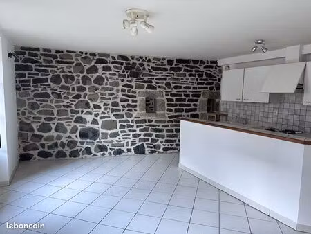 appartement t3 avec terrasse au cœur de laguiole