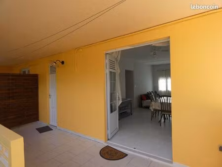 appartement t3 en maison meublée mitoyenne