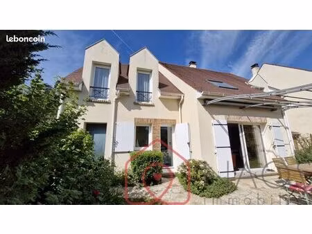 maison 6 pièces 153 m²