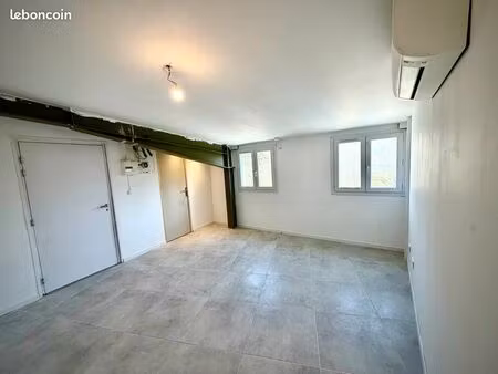 bureau à louer - local